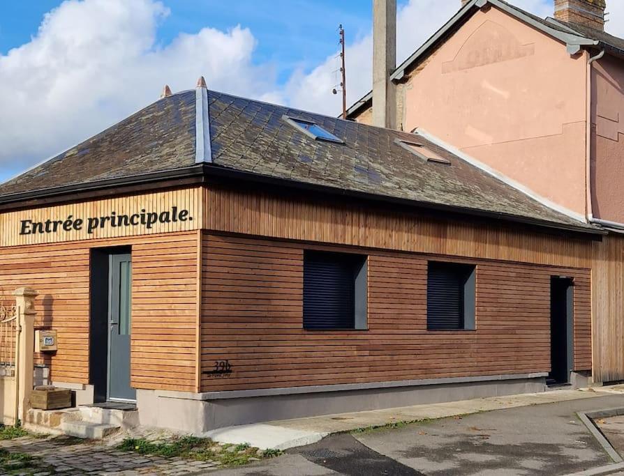 Le Pont Joly Villa *